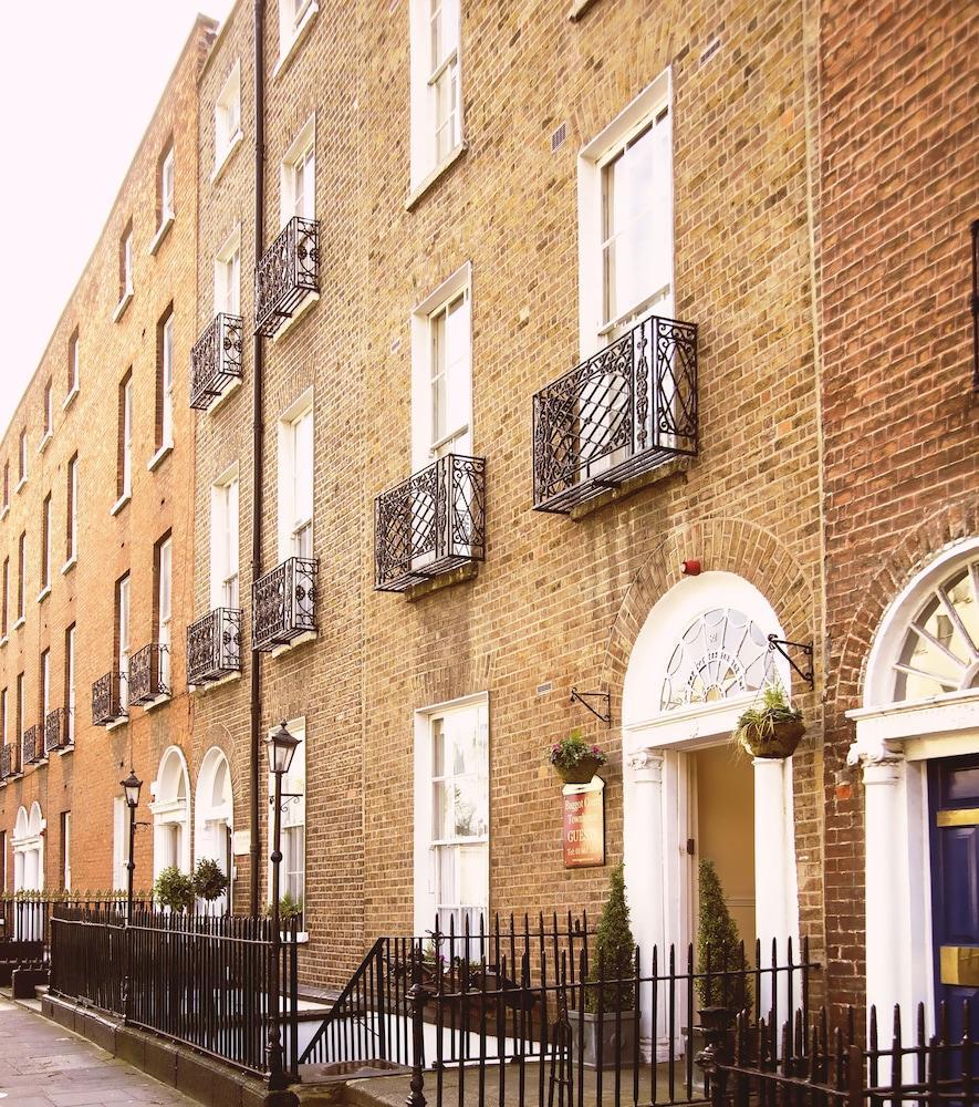 فندق Baggot Court Townhouse دبلن المظهر الخارجي الصورة