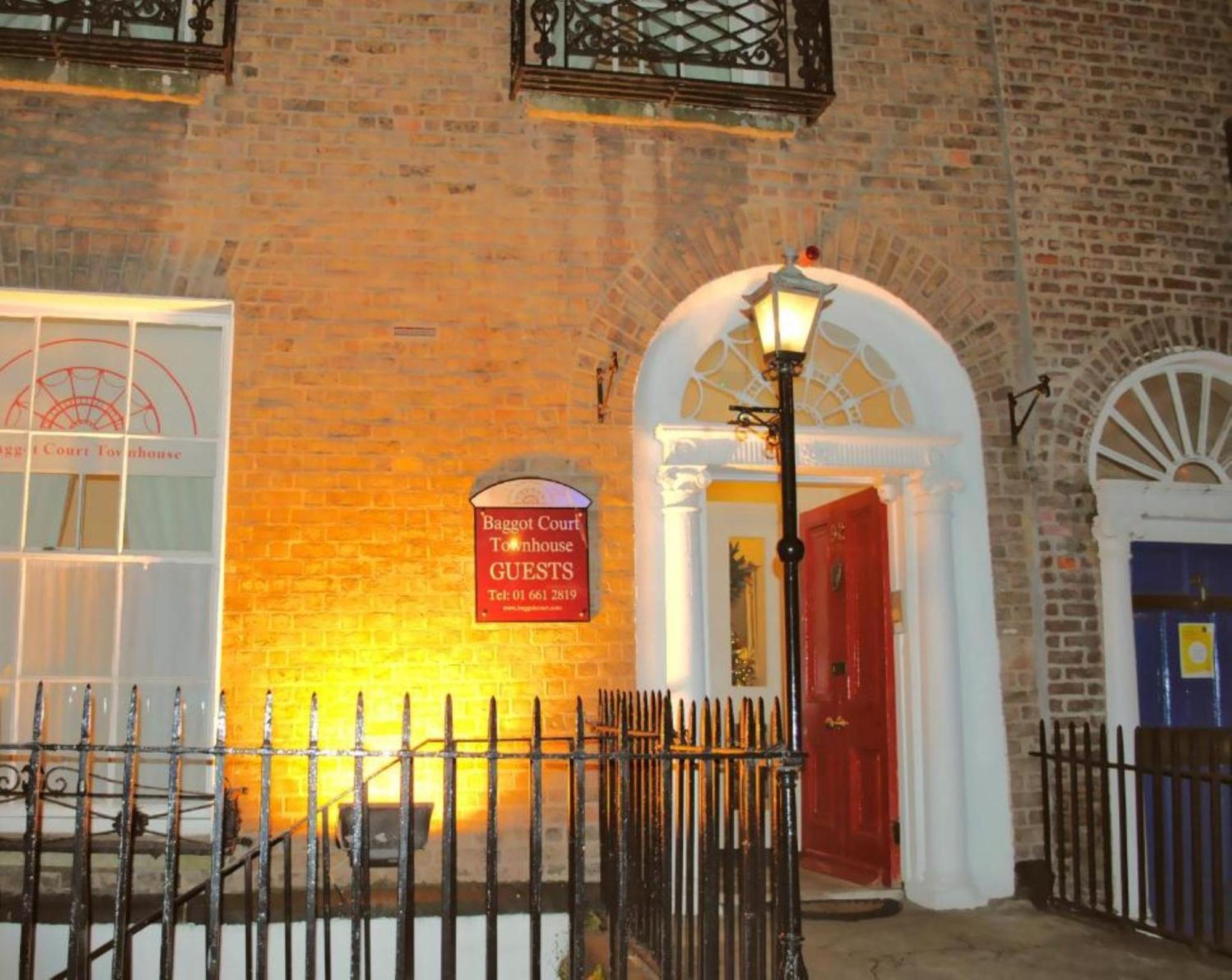 فندق Baggot Court Townhouse دبلن المظهر الخارجي الصورة