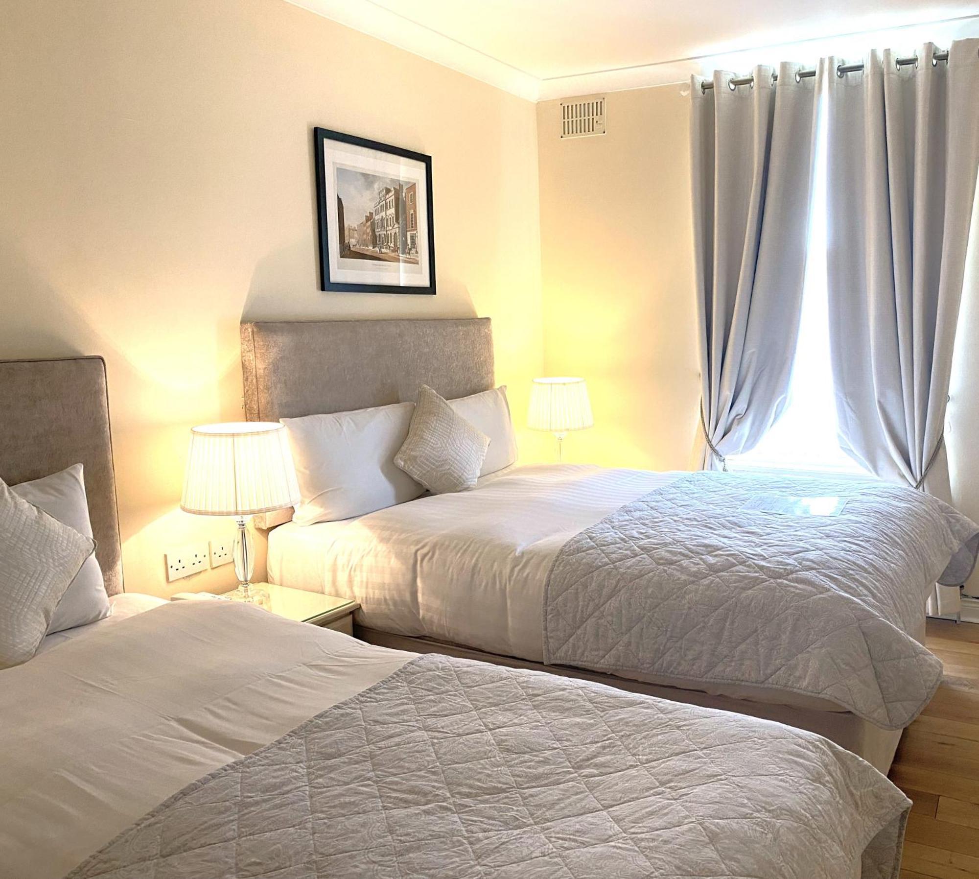 فندق Baggot Court Townhouse دبلن المظهر الخارجي الصورة
